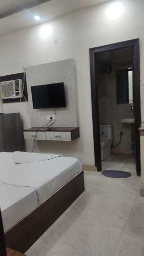 Singh Premium Apartments Near Medanta Medicity