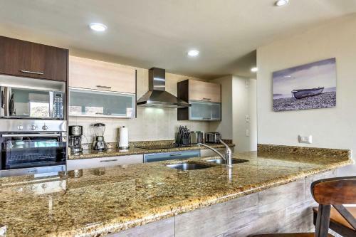 Apartamento Chic Cabo Condo - Walk To Marina And Downtown!