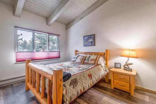 #487 - Newly Remodeled Mammoth Condo - Spa & Pool