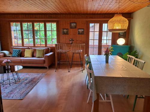 Apartamento Sawasdee Swiss Chalet Wilderswil