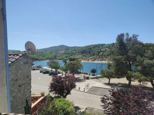 Apartamento T2 Dans Bauduen Avec Vue Sur Le Lac