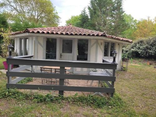 Maison Atypique Dans Un Endroit Calme Arbor�
