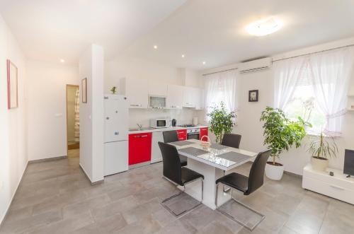 Apartment Bavar