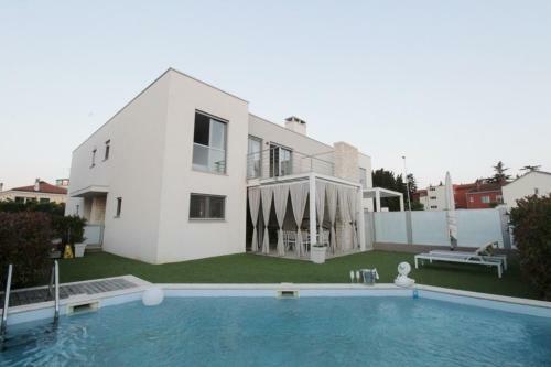 Villa Pura Vida With Pool