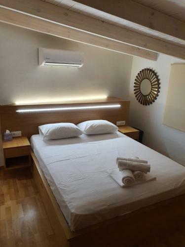 Smart Luxury Amperia House