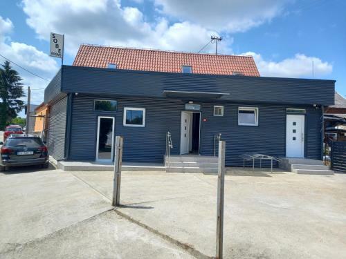 Apartamento Sobe Elvomat