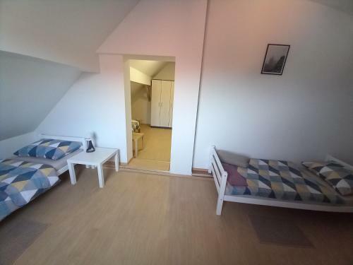 Apartamento Sobe Elvomat