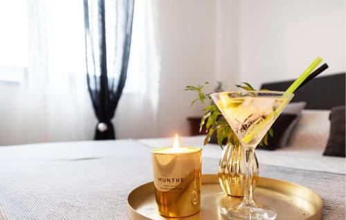 Holiday Home Decorus