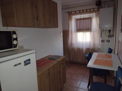 Apartamento Garsoniera Adi