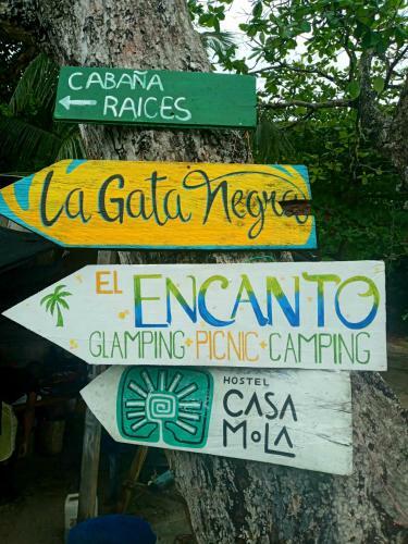 El Encanto Sapzurro