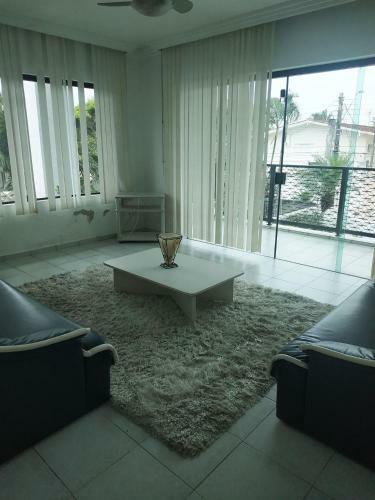 Casa A 230m Da Praia Da Enseada No Guaruja Sp