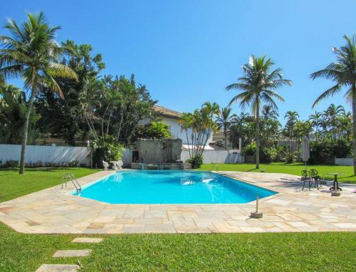 Linda Casa Com Piscina E Lazer Completo Em Guaruja