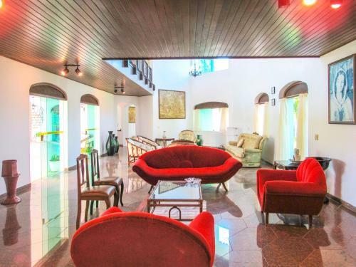 Linda Casa Com Piscina E Lazer Completo Em Guaruja