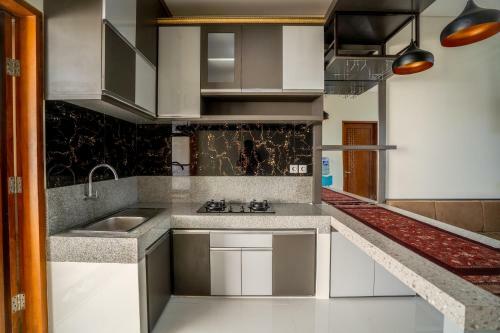 Villa Griya Lestari