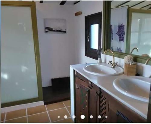 Casa L'arna Entre Mar Y Monta�a