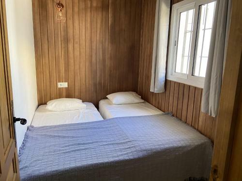 Casa Rural La Caprichosa With Private Swimming Pool