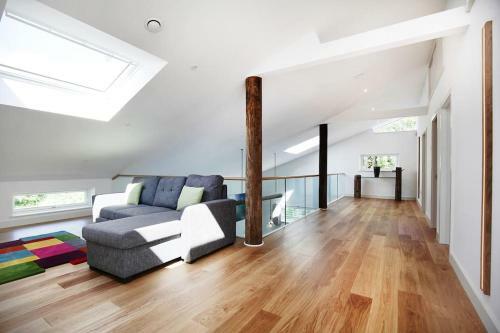 The Pole Barn - Stunning, High Spec Barn Conversion