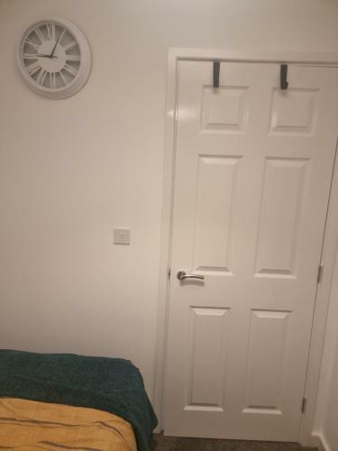 Cosy Single Bed