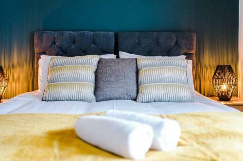 Central Town House Perfect For City Leisure Breaks