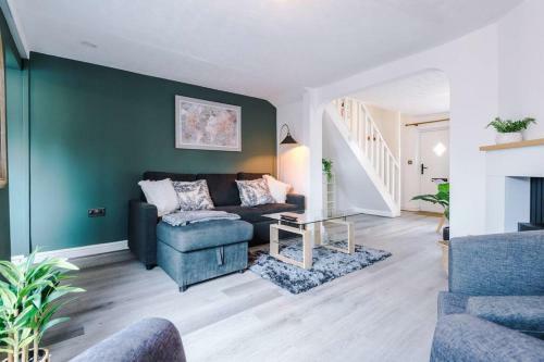 Central Town House Perfect For City Leisure Breaks