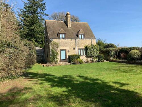 Heathfield Cottage- A Little Gem In The Cotswolds