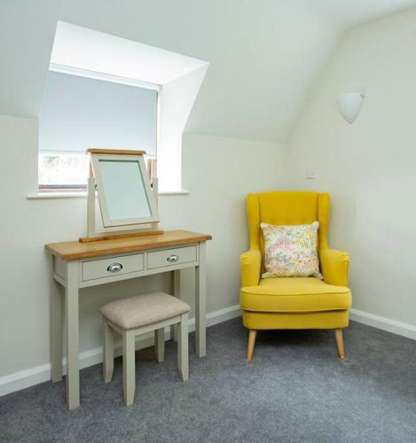 Heathfield Cottage- A Little Gem In The Cotswolds