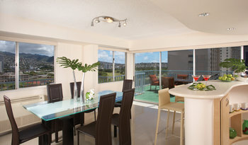 Coconut Waikiki Hotel, A Joie de Vivre