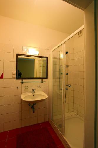 Posada Gasthaus 3-l�nderblick M�nichkirchen