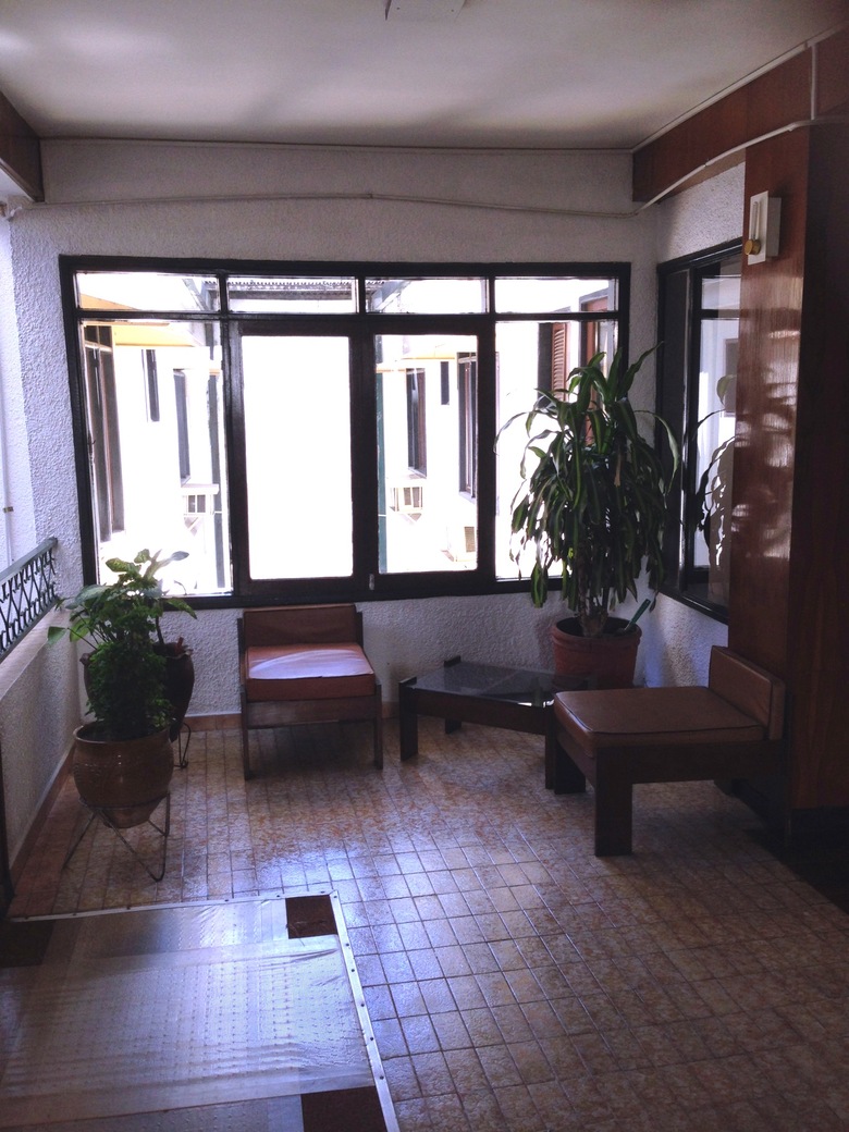 Hotel Tropical Inn