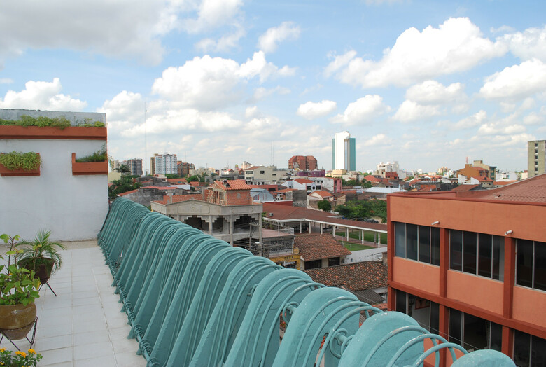 Hotel Tropical Inn
