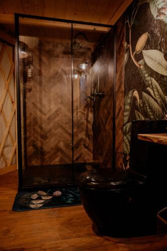 Jurta W Koronach Drzew Z Jacuzzi-dzikolas Glamping