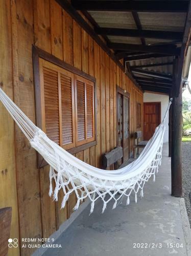 Hostal Pousada Tert�lia. Casa Inteira. Ch�cara Dentro Da Cidade.