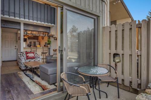 #1035- Cozy 1 Br Condo, Close To Ski Area