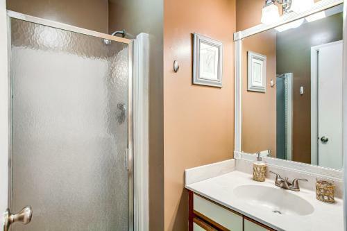 Fenwick Island --- 40118 North Carolina Ave Unit 5