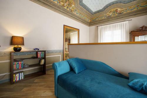Cefas Apartments