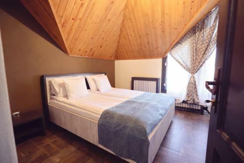 Hostal Dezire Guesthouse