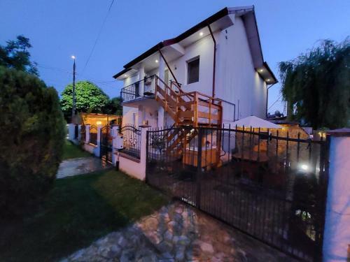 Apartamento Casa Doros
