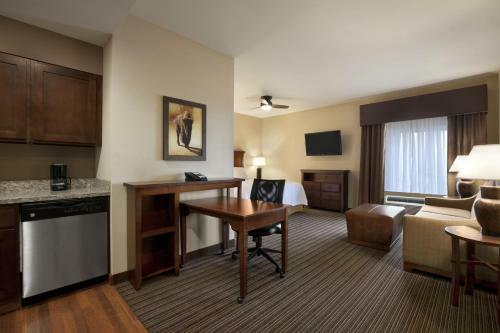 Hotel Homewood Suites By Hilton Kalispell