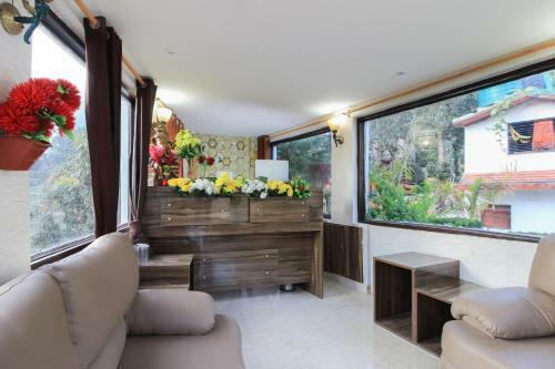 Hotel Collection O 90033 Nainital Himalayan Resort