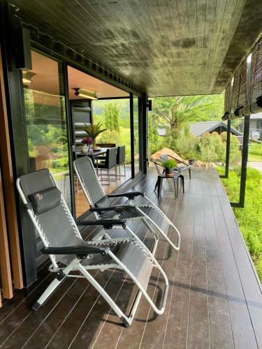 98 Mae Ram Residence