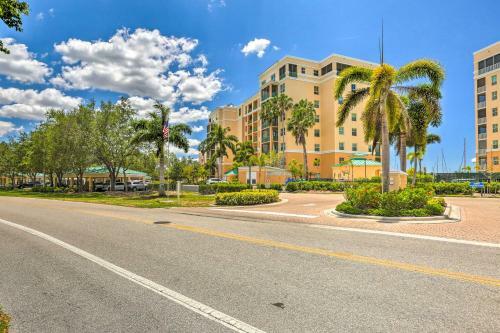 Apartamento Burnt Store Marina Condo With Community Pool!