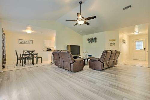 Single-story Home With Patio, 5 Mi To Beach!