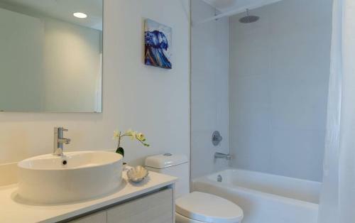 Apartamento Beachwalk Resort - Luxurious & Spacious 3/3 Condo