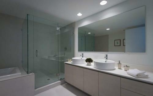 Apartamento Beachwalk Resort - Luxurious & Spacious 3/3 Condo