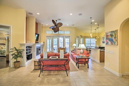 Sunny And Upscale Cape Coral Villa On The Canal