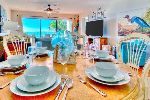 Beach Palms 108