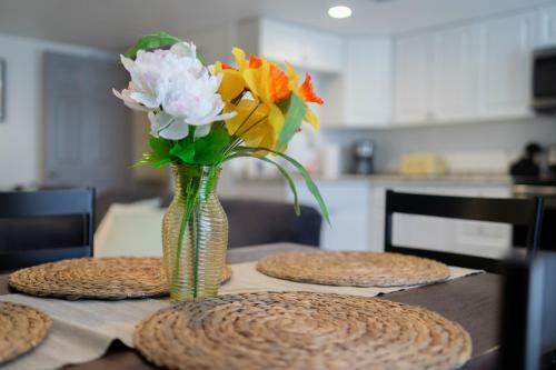 The Sunshine Spacious 4 Bed Vacation Home, Lakeland