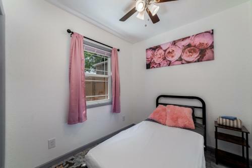 The Sunshine Spacious 4 Bed Vacation Home, Lakeland