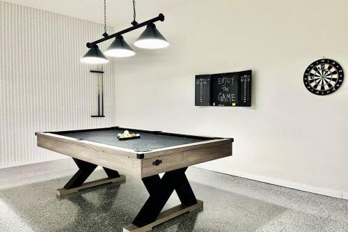 Villa Las Olas Designer Home With Heated Pool - Must!