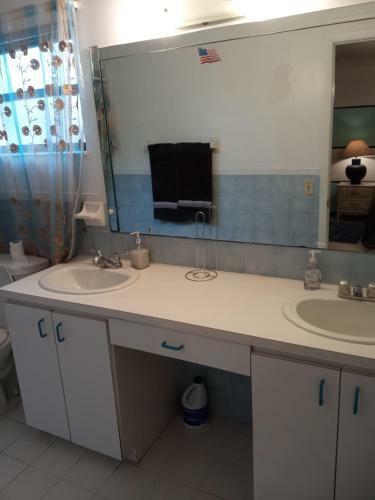 Bed & Breakfast Kool Runnings Suite